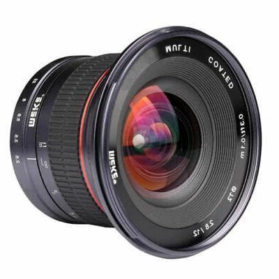 Micro Four Thirds 12mm f/2.8 Objektive