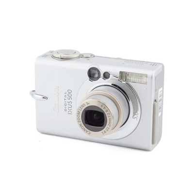 Canon IXUS 500 – Digitale Vintage-Kamera
