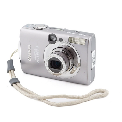 Canon IXUS 850 IS – Vintage Digitalkamera