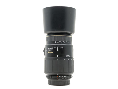 Sigma 70-300mm f/4-5.6 APO Macro – Nikon Anschluss