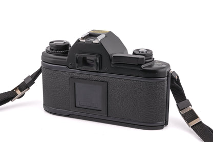 Nikon EM Zertifiziert Geprüft
