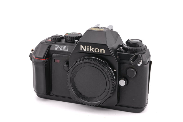 Nikon F-301 de segunda mano en Camera Market