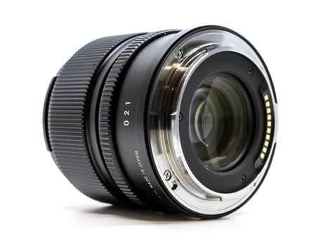 Sigma 90mm f/2.8 DG DN Contemporary - L-Mount
