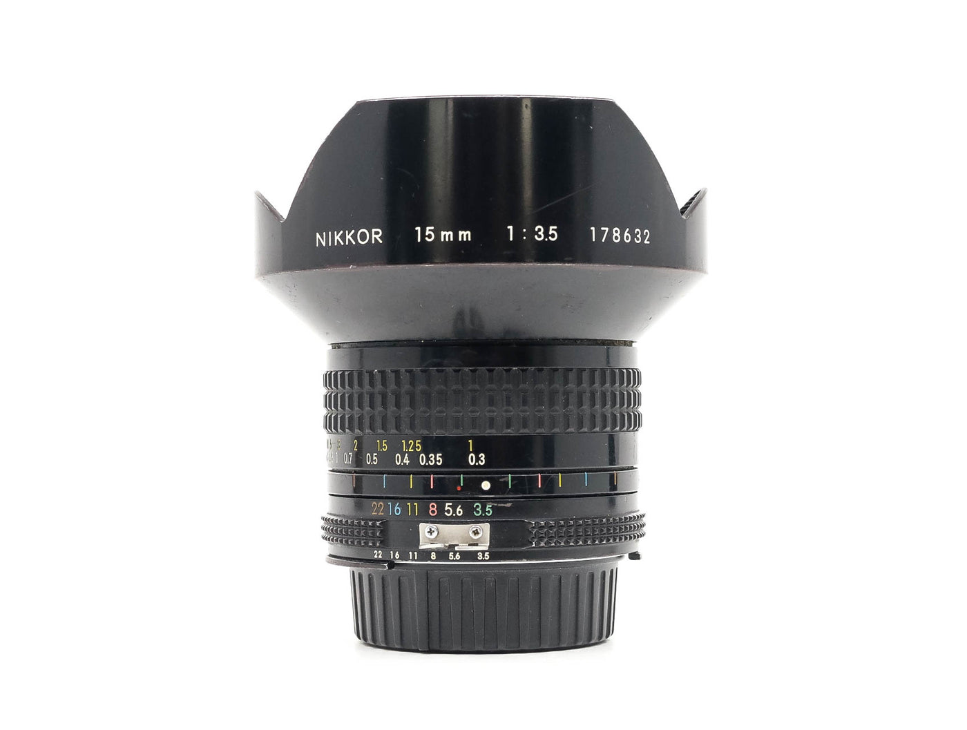Nikon Ai-S 15mm f/3.5 · Hauptbild