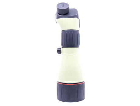 Nikon Fieldscope ED 82 (Winkeleinblick)
