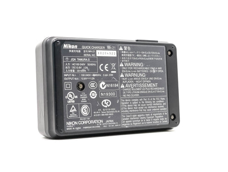 Nikon MH-21 Akku-Ladegerät