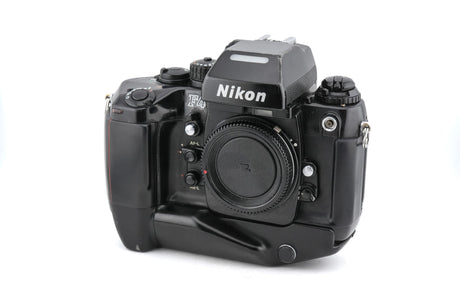 Nikon F4s + MB-21 Akkupack