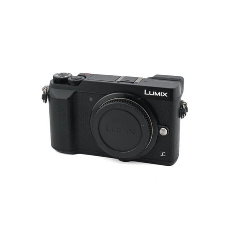 DSLR Lumix DMC-GX80K - Schwarz + Panasonic Lumix G Vario 12-32mm f/3.5-5.6 ASPH Mega O.I.S f/3.5-5.6