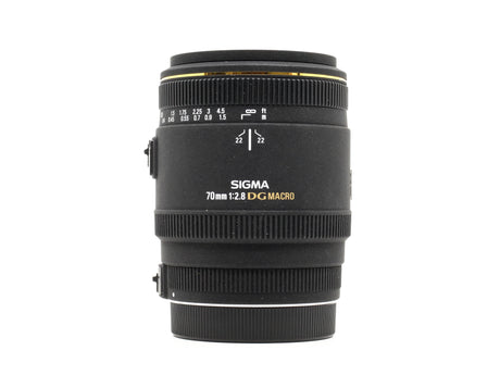 Sigma 70mm f/2.8 EX DG Macro - Canon EF Anschluss