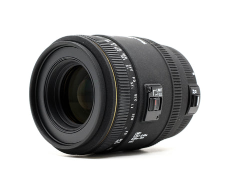 Sigma 70mm f/2.8 EX DG Macro - Canon EF Anschluss
