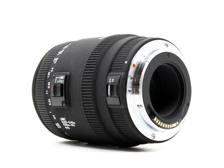 Sigma 70mm f/2.8 EX DG Macro - Canon EF Anschluss