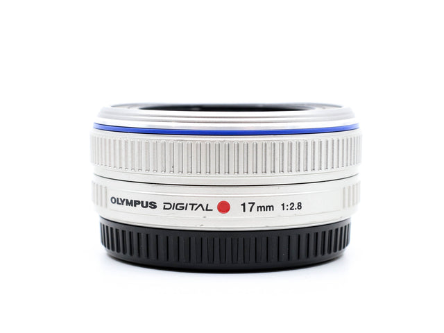 Olympus M.Zuiko Digital 17mm f/2.8 de segunda mano en Camera Market