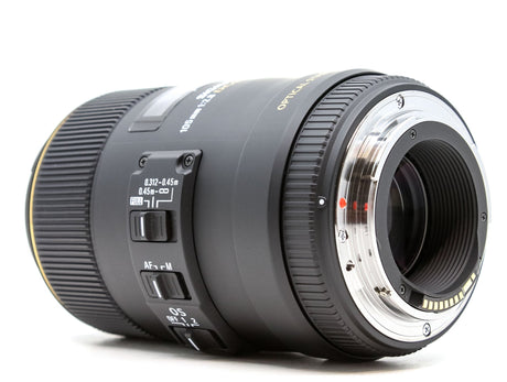 Sigma 105mm f/2.8 EX DG Macro OS HSM - Canon EF Anschluss