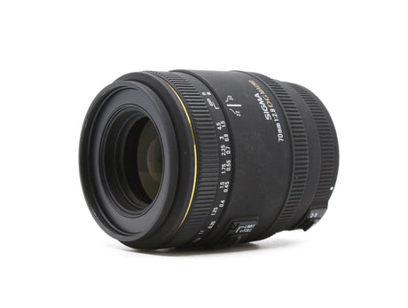 Sigma 24-70mm f/2.8 EX DG Macro - Canon EF Anschluss