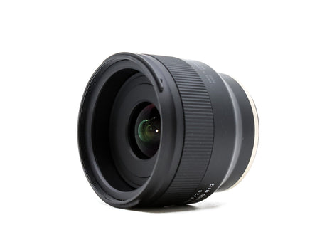 Tamron 20mm f/2.8 Di III OSD M 1:2 – Sony FE Anschluss