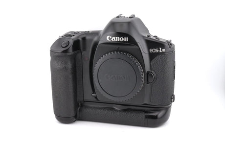 Canon EOS-1N + BP-E1 Akkupack