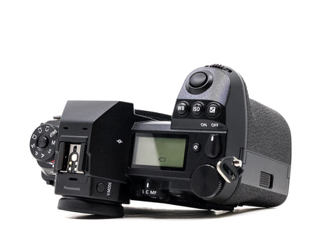 Panasonic Lumix DC-S1