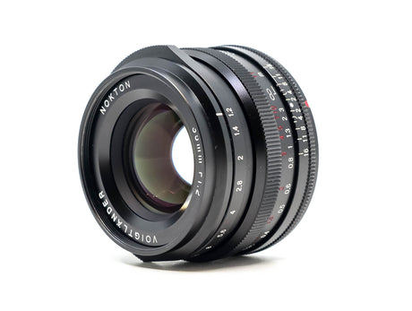 Voigtländer Nokton 35mm f/1.2 X – Fujifilm X Anschluss
