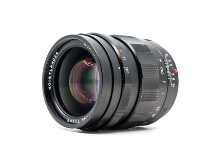 Voigtländer Nokton 25mm f/0,95 II – Micro Four Thirds Anschluss