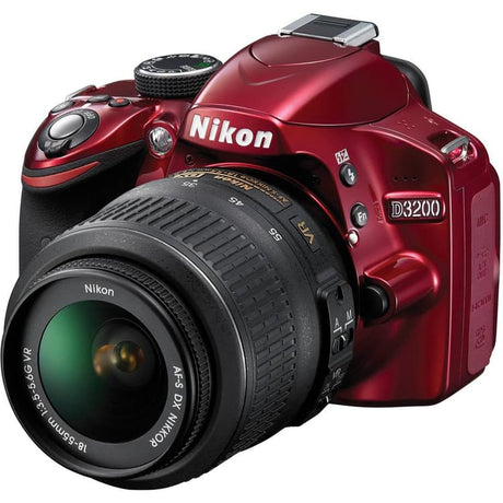 Nikon D3200 SLR mit AF-S DX 18-55mm f/3.5-5.6G VR II Objektiv