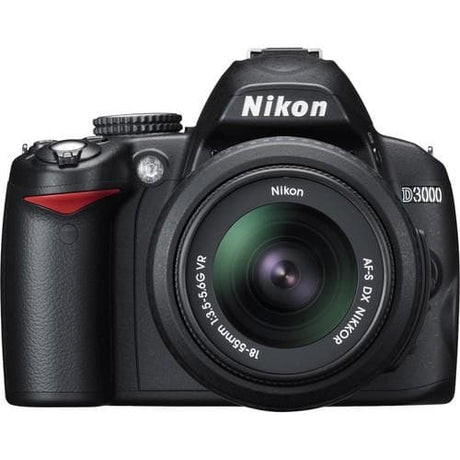 Nikon D3000 Spiegelreflexkamera - Schwarz + Nikon AF-S DX Nikkor 18-55mm f/3.5-5.6G VR Objektiv