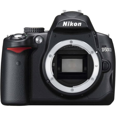 SLR D5000 - Schwarz + Nikon AF-S DX Nikkor ED 18-55mm f/3.5-5.6G II