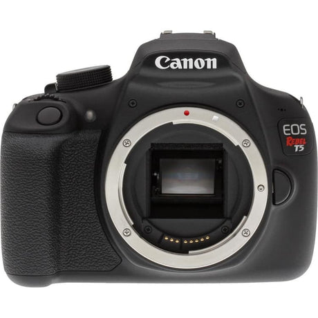 Canon EOS Rebel T5i SLR - Schwarz + Canon EF-S 18-55mm f/3.5-5.6 IS II