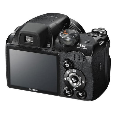 FinePix S3400 Kompaktkamera - Schwarz + Fujifilm Super EBC Fujinon Objektiv 28X Zoom 24-672mm f/3.1-5.9