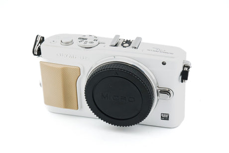 Olympus PEN E-PL5 + FL-LM1 Blitz