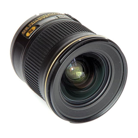 F 24mm f/1.8G Objektive
