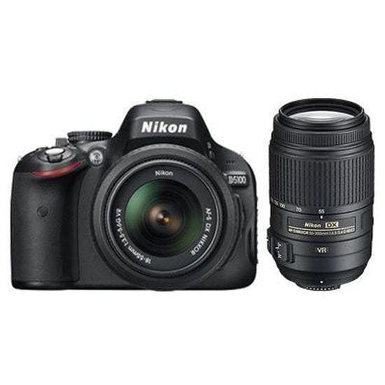 D5000 Spiegelreflexkamera - Schwarz + Nikon AF-S Nikkor DX VR 18-55mm f/3.5-5.6 VR + AF-S Nikkor DX 55-200mm f/4-5.6G ED VR f/3.5-5.6 + f/4-5.6 · Hauptbild