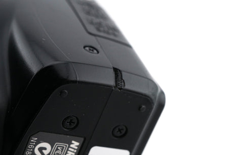 Nikon Coolpix L100 – Kompakte Digitalkamera Vintage Digicam (Schwarz) Wiederaufbereitet