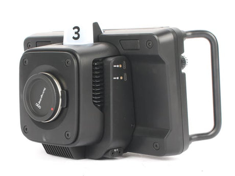 Blackmagic Design Studio Camera 4K Plus – Micro Four Thirds Anschluss