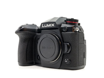 Panasonic Lumix DC-G9