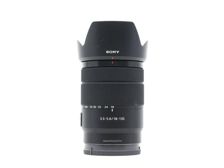 Sony E 18-135mm f/3.5-5.6 OSS