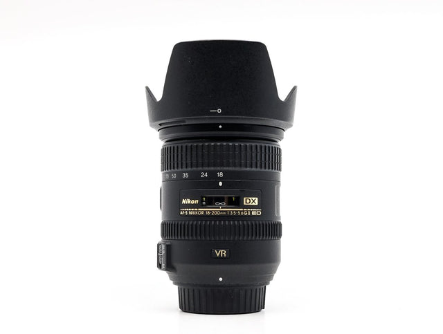 Nikon AF-S DX Nikkor 18-200mm f/3.5-5.6G IF-ED VR II