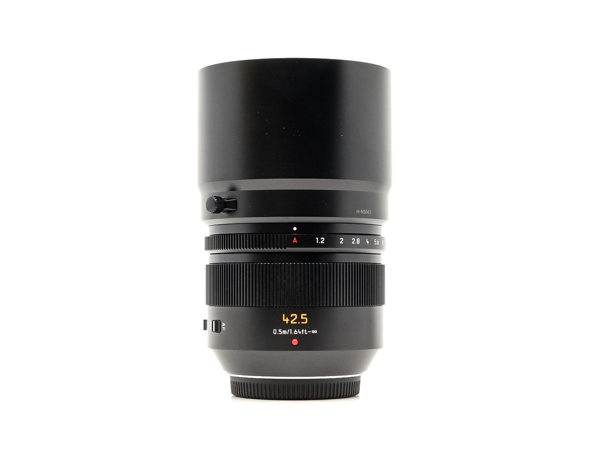 Panasonic Leica DG Nocticron 42,5 mm f/1,2 ASPH · Hauptbild