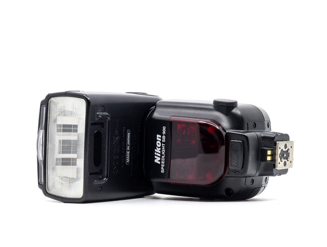 Nikon SB-900 Speedlight