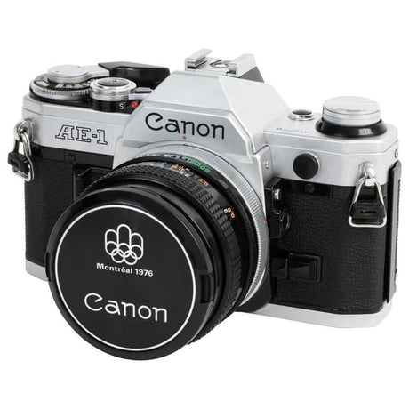 Canon AE-1 SLR – Schwarz/Grau + Canon FD 50mm f/1.8