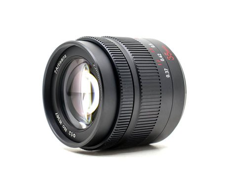 7Artisans 35mm f/0.95 – Sony E-Mount