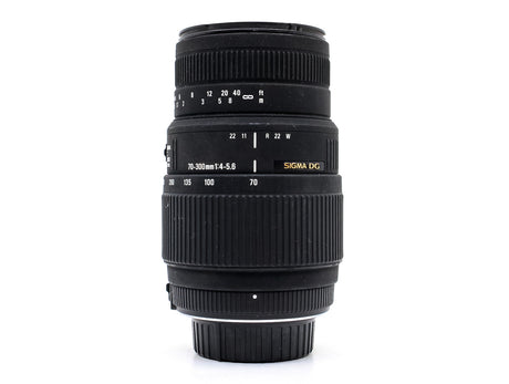 Sigma 70-300mm f/4-5.6 Makro - Nikon Anschluss