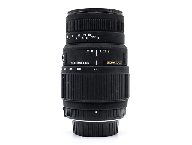 Sigma 70-300mm f/4-5.6 Macro - Nikon fit de segunda mano en Camera Market