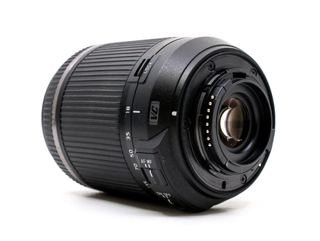 Tamron 18-200mm f/3.5-6.3 Di II VC – Nikon Anschluss
