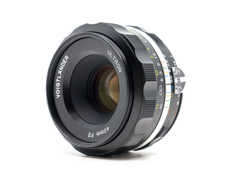 Voigtländer Ultron 40mm f/2 SL IIs – Nikon Anschluss