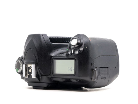 Nikon D50
