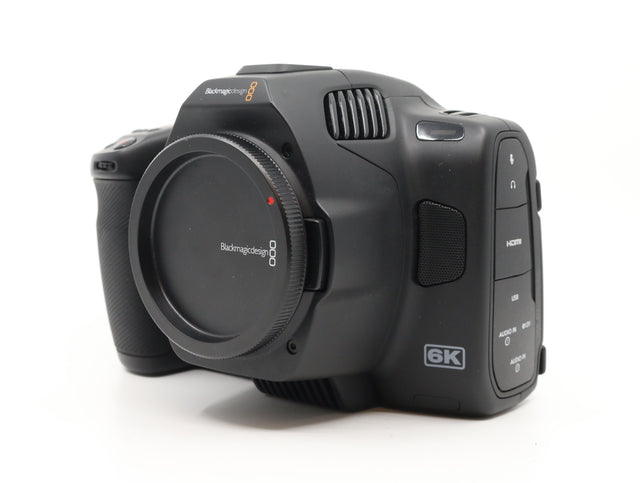 Blackmagic Design Pocket Cinema Camera 6k Pro - Canon EF Fit de segunda mano en Camera Market