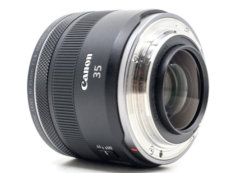 Canon RF 35mm f/1.8 IS STM Makro