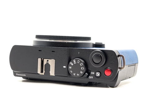 Panasonic Lumix DC-S9