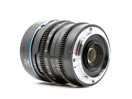 Sirui 24mm T1.2 Nightwalker – Canon RF Anschluss
