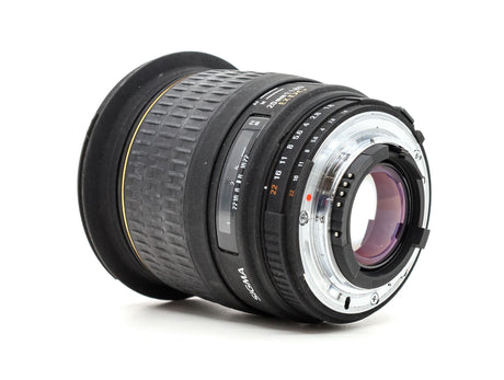 Sigma 20mm f/1.8 EX DG – Nikon Anschluss